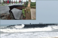 Heavy rains throw life out of gear in andhra and telangana