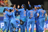 Poonam yadav s magical spell helps india beat australia in women s t20 world cup