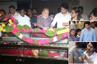 Indira devi veteran telugu actor krishna s wife and actor mahesh babu s mother passes away
