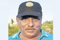 Chandrashekar bags hatrick best ipl curator award