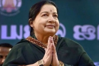 Jayalalithaa may be discharged in 15 days given physiotherapy