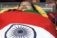 Jayalalitha dead body photos