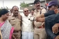 Tdp senior leader jc diwarkar reddy arrested in ananthapuram