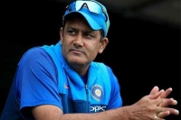 Anil kumble picks his best xi for the season big name misses out