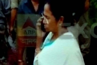 Mamata banerjee s escort car falls into gorge in darjeeling cm safe