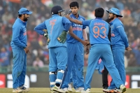 India beat sri lanka by 141 runs in mohali level odi series 1 1