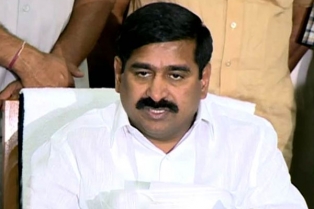 ఆలస్యంగా గ్రహించిన అమాత్యులు.. గురువులపై గరం..గరం..