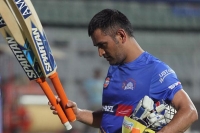 Ms dhoni duped for rs 13 crore