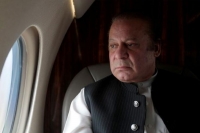 Pakistan supreme court disqualifies prime minister nawaz sharif