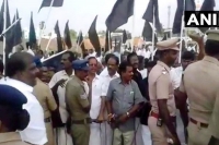 Dmk workers hurl stones slippers at nirmala sitharaman s car