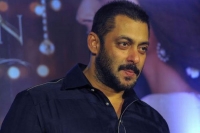 Sc issues notice to salman khan in hit and run case