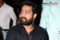 Junior ntr planning to remake ajiths vedalam movie to get huge success in tollywood