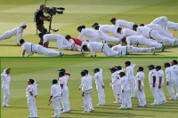 Pakistan register historic win at lords