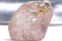 Rare pink diamond may be the largest one found in 300 years