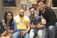 Hardik photobombs pollard wife s anniversary picture