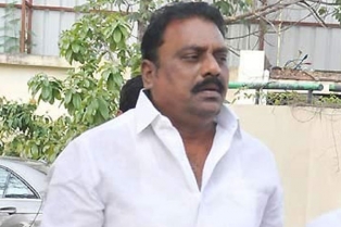 రూ.కోటి డిమాండ్ చేసిన ఎమ్మెల్యే.. కేసు నమోదు