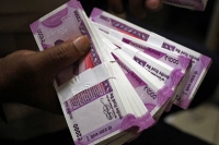 Rs 2 000 banknotes have radioactive ink is it true