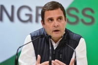 Rahul gandhi slams rss chief for disrespecting army