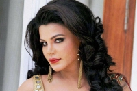 Rakhi sawant reqjuested to ban ceiling fans