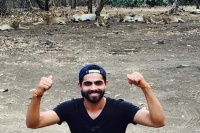 Ravindra jadeja poses with gir lions in junagadh probe on