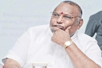 Former mp rayapati sambasiva rao sensational comments amid cbi searches