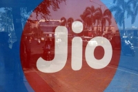 Reliance introduces triple cash back offer for jio prime members