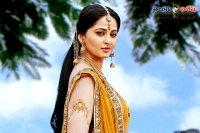 Rudramadevi movie tamil version release date