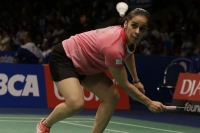 Saina nehwal crashes out of indonesia open super series