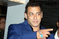 Salman khan pleads innocence in arms act case