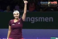 Sania mirza got the world no 1 position in the individual doubles ranking