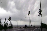 Monsoon likely to reach kerala on june 4 poised for a sluggish progress skymet