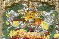 Sri kanaka durga devi atop indrakeeladri in sri maha lakshmi devi avatar