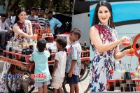 Sunny leone cools off on a hot date