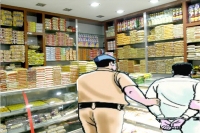 Manager arrested for molesting sales girl in bangalore