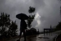 Imd issues yellow alert for 3 days in parts of telangana