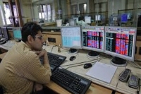 Sensex nifty hit lowest level in almost two weeks