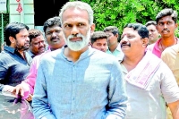 Vangaveeti radha confirmed to leave ysrcp future uncertain