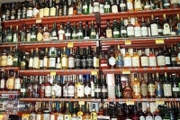 Telangana govt to hike liqour rates by 20 percent