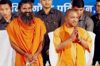 Yogi adityanath dials ramdev after patanjali scraps food park project in up