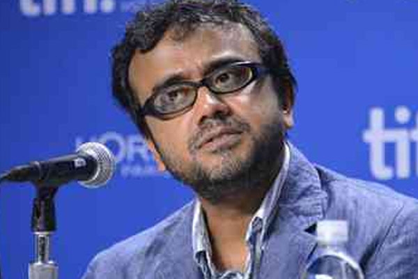 Bollywood losing naturalistic style filmmaker dibakar banerjee