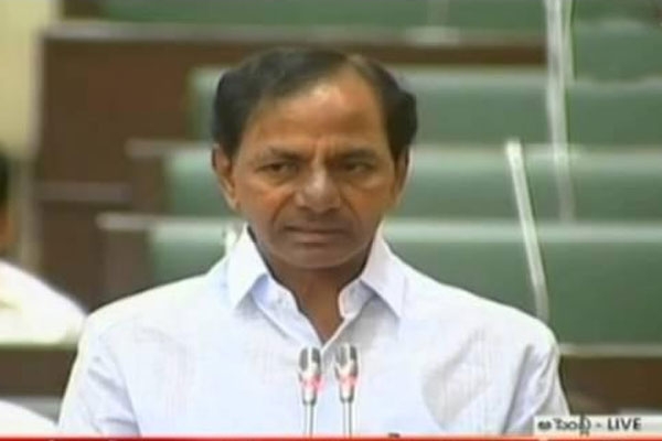 Telangana cm kcr fire on andhrajyothy paper in telangana assembly