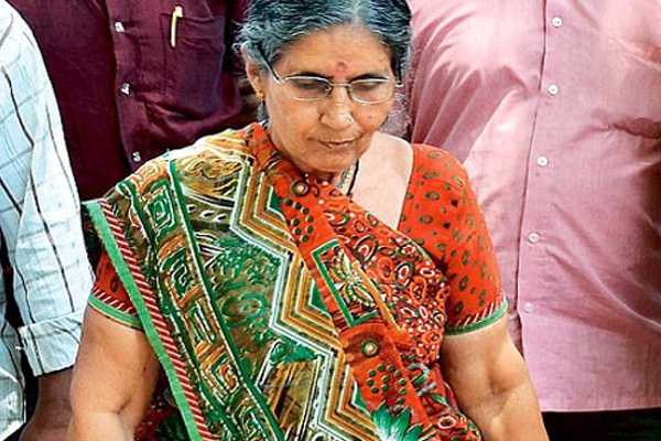 Jashodaben comments on narendra modi