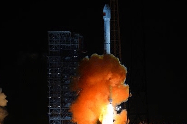 China completes first return mission to moon