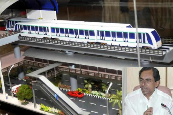 Telangana cm kcr s meet with hyderabad metro rail