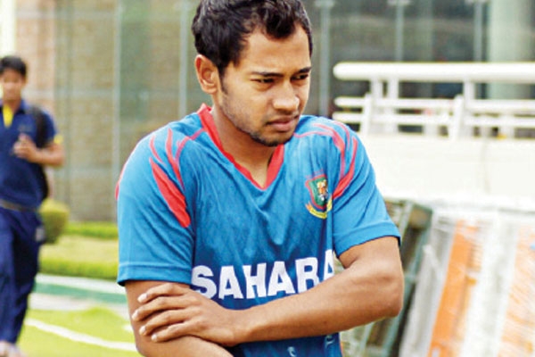 Bangladesh captain mushfiqur rahim injured