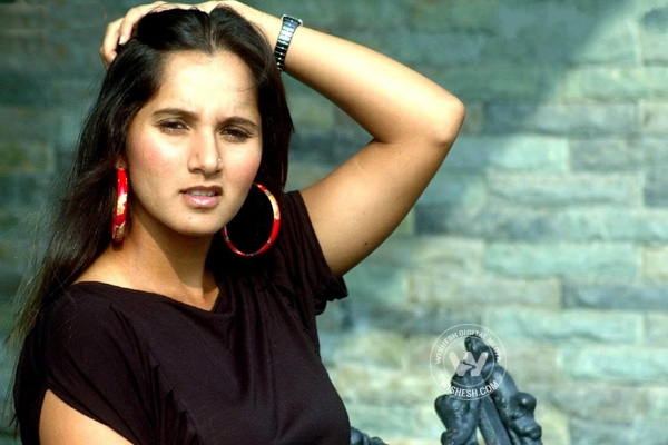 Sania mirza clarifies that she is not interested to act in bollywood movies