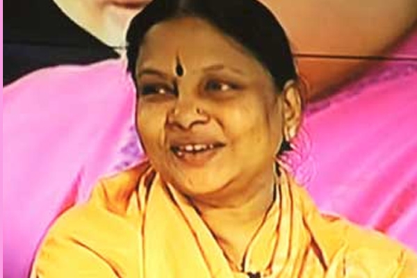Tamilnadu cm jayalalitha sister sailaja in news channel