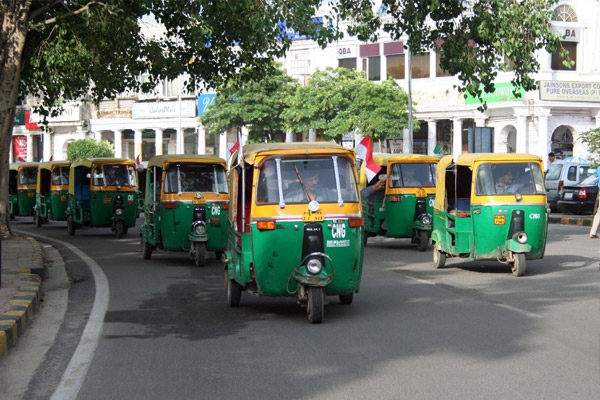 Gps fitted autos in delhi