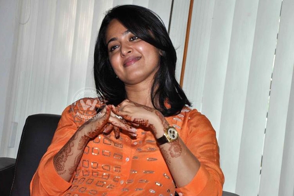 Anushka on rajamouli
