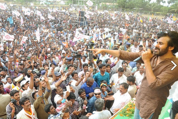 Pawan kalyan strong comments on ys jagan